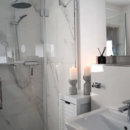 Paderborn-oase Mit Kamin-balkon-stilvolles Zuhause-24 -7 Self Check In, Kostenloser Parkplatz Paderborn