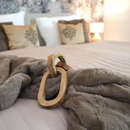 Paderborn-oase Mit Kamin-balkon-stilvolles Zuhause-24 -7 Self Check In, Kostenloser Parkplatz Paderborn