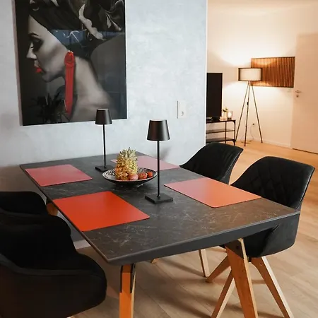Appartamento Paderborn-oase Mit Kamin-balkon-stilvolles Zuhause-24 -7 Self Check In, Kostenloser Parkplatz