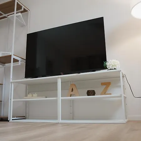 Oase - Grosszuegig Mit Kamin- Balkon -parkplatz 파더본