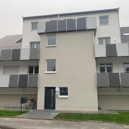 Paderborn-oase Mit Kamin-balkon-stilvolles Zuhause-24 -7 Self Check In, Kostenloser Parkplatz Lägenhet