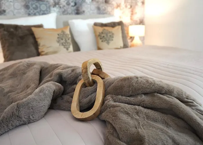 Paderborn-oase Mit Kamin-balkon-stilvolles Zuhause-24 -7 Self Check In, Kostenloser Parkplatz 帕德博恩