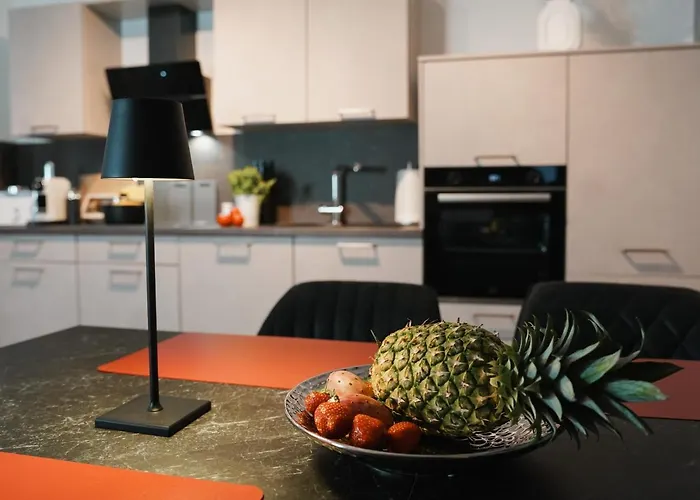 Paderborn-oase Mit Kamin-balkon-stilvolles Zuhause-24 -7 Self Check In, Kostenloser Parkplatz Lägenhet *